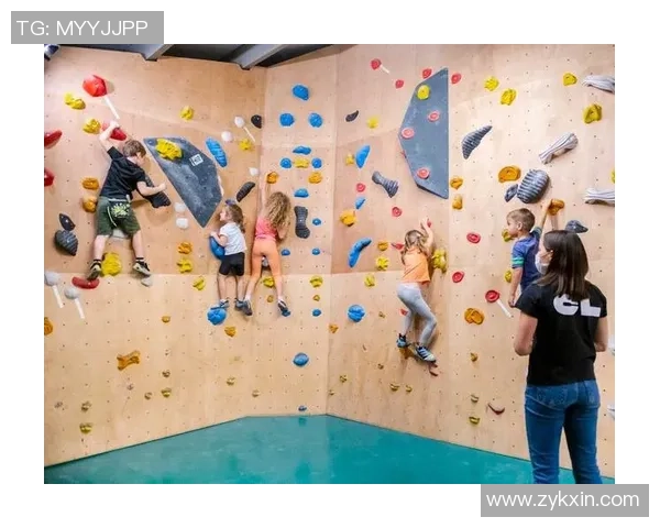 北京攀岩队耐力训练的深度解析与攀岩技巧的提升探讨