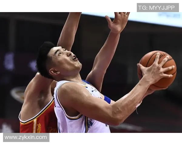 吴冠希的篮球之路：从青涩少年到CBA明星的成长故事与奋斗历程