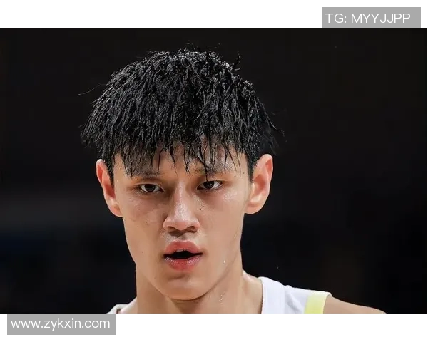 曾凡博：从青涩新星到篮球赛场的璀璨明珠，未来可期的运动员之路